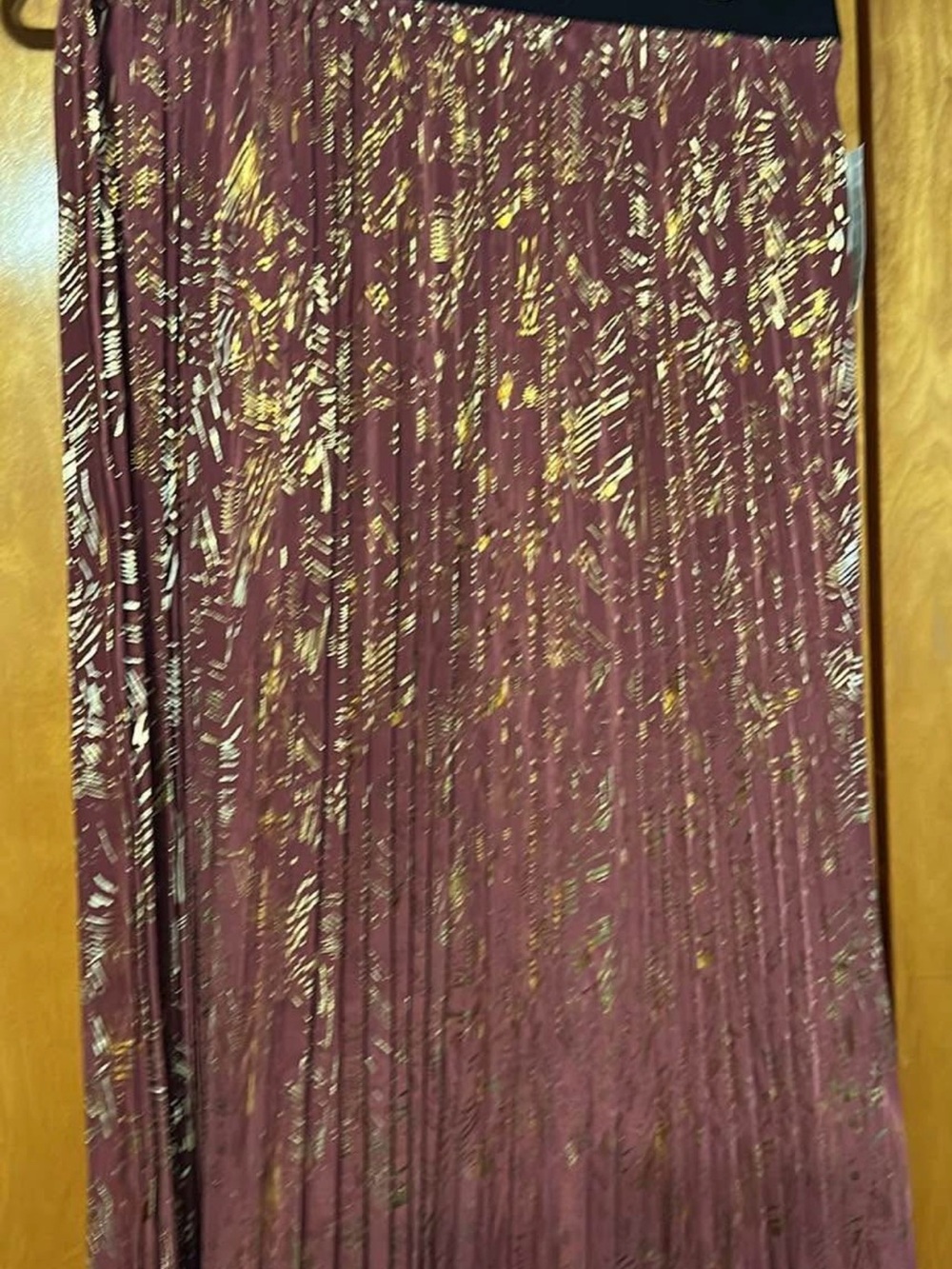 LuLaRoe Burgundy A-Line Skirt with Gold Foil Pattern
